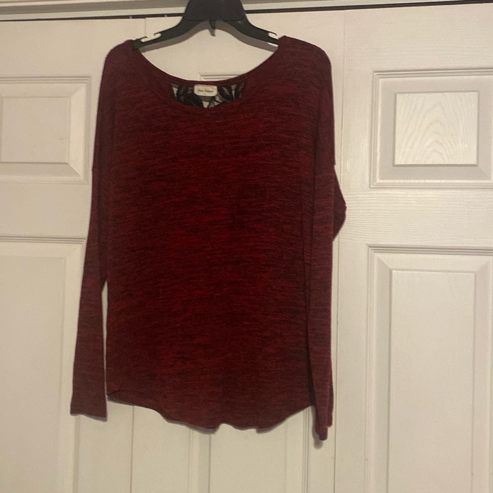 Burgundy sweater with a lacy back